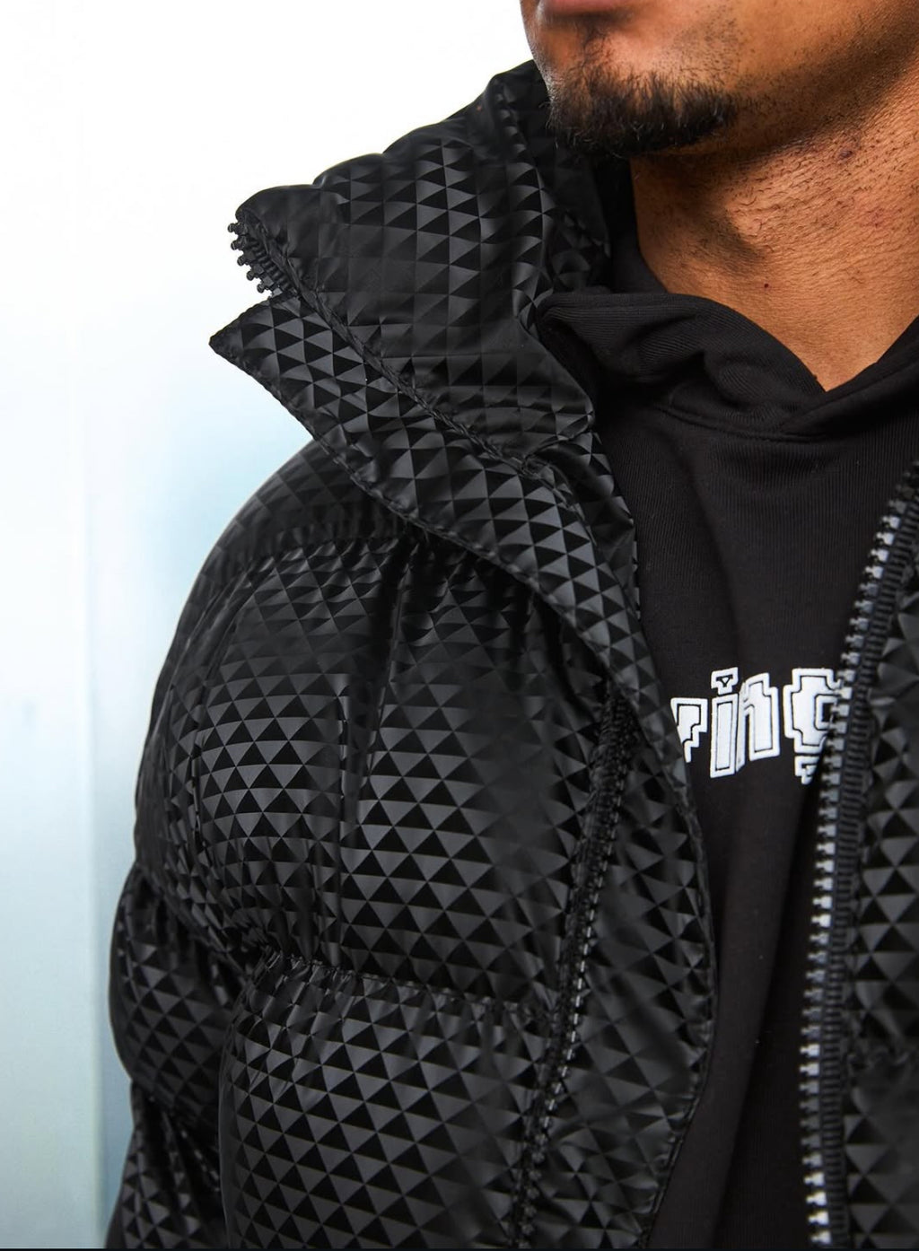 CARBON HEXA