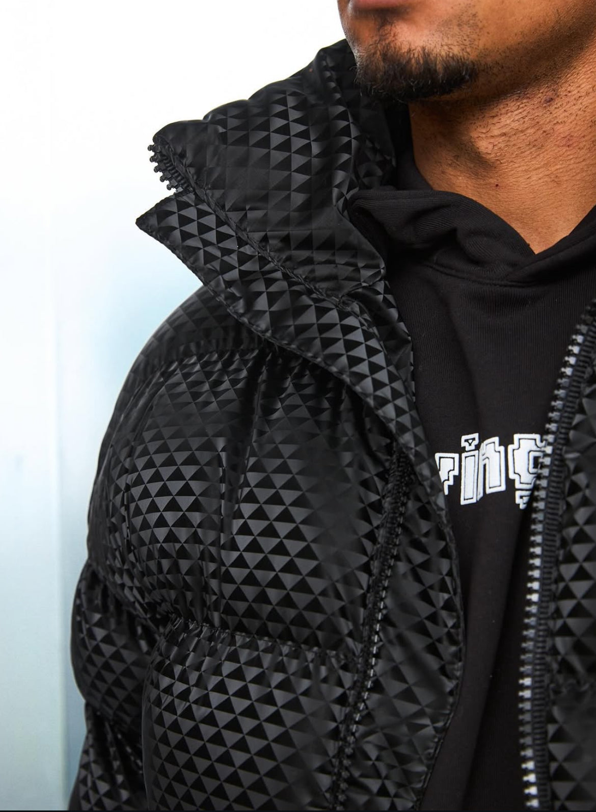 CARBON HEXA